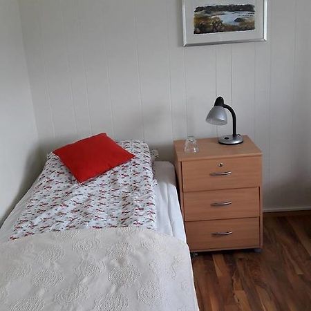 Bed and Breakfast Glaesibaer Reynistadur Экстерьер фото